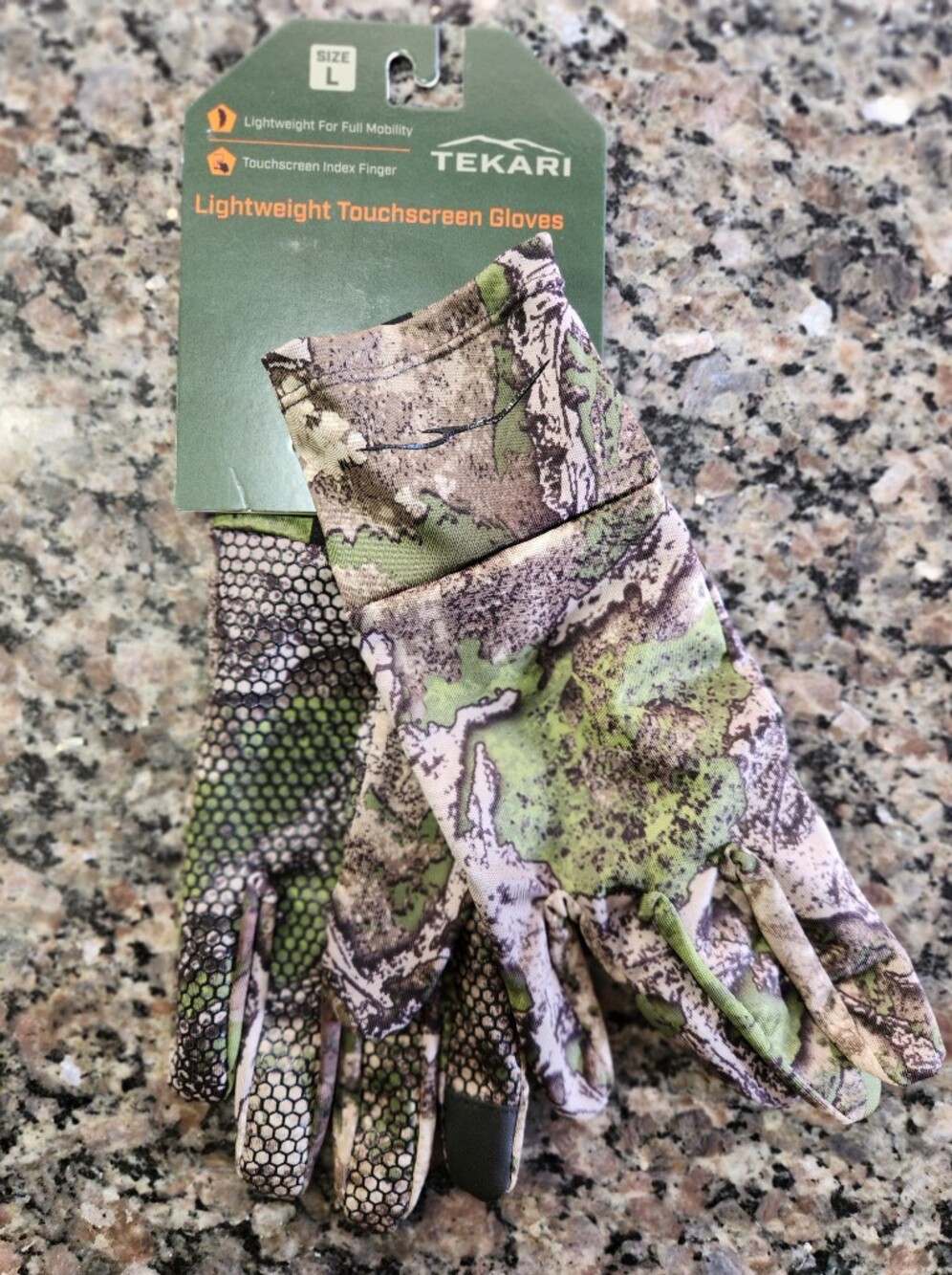 TrueTimber Tekari Green and Brown Touchscreen Gloves